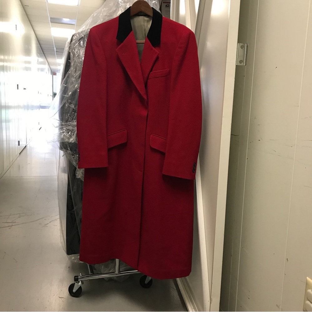 Brooks Brothers Red Wool Chesterfield Coat Black Velvet Collar 10